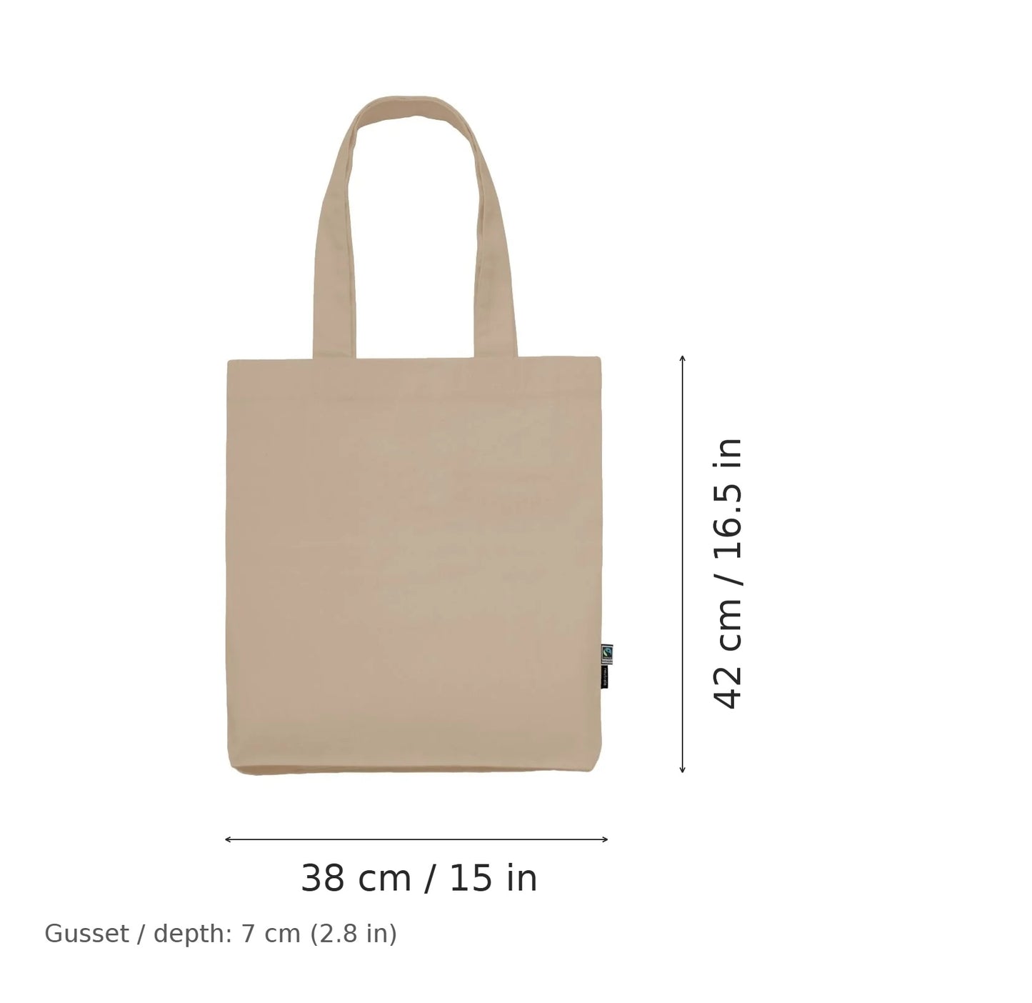 Sandbeige mulepose i økologisk twill med eget tryk, 210 g/m², 38 × 42 cm med 7 cm kile, vist med mål for bredde og højde