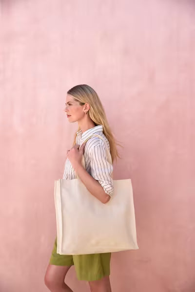 Natural Chevron Handle Shopper recycled cotton canvas bag carried over the shoulder, 407 g/m² with chevron webbing handles