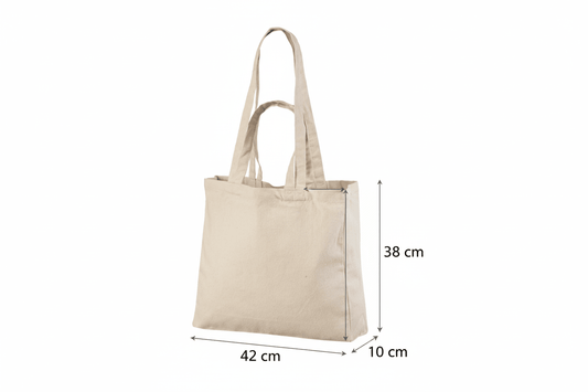 Svart kraftig tygkasse i bomull med logotryck (340 g/m², 38×42 cm, sido- & bottenbälg)