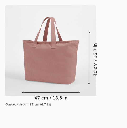 Vaaleanpunaisen kangaskassin mittapiirros — leveys 47 cm × korkeus 40 cm, pohjan syvyys 17 cm